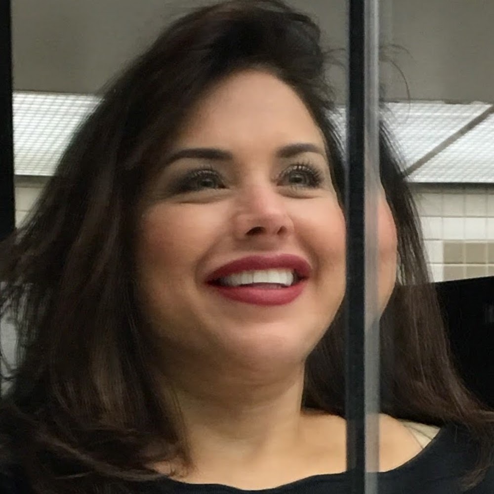 Meet your Posher, Carol